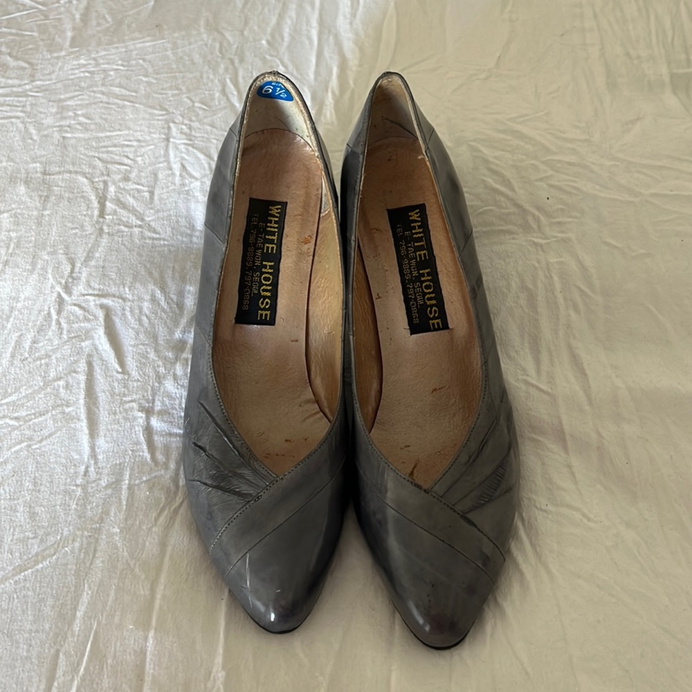 Vintage eel skin pumps
